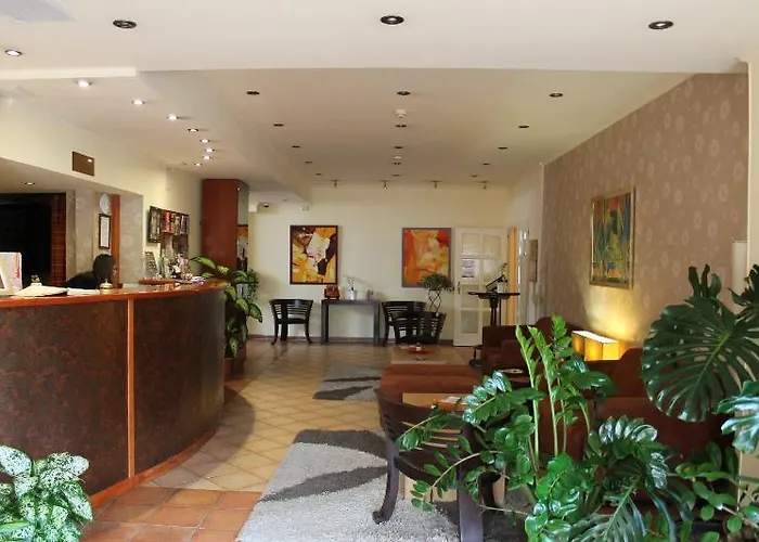 Alfa Art Hotel 3*