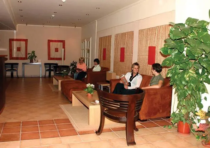 Alfa Art Hotel 3*