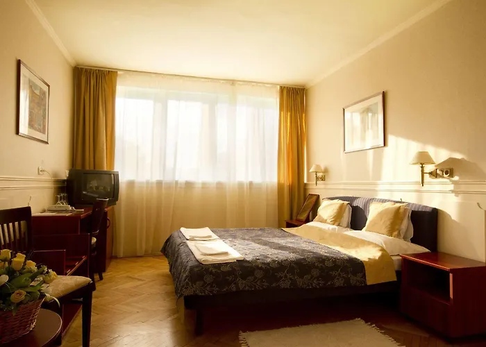Alfa Art Hotel 3*