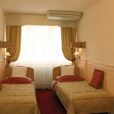 Alfa Art Hotell 3*